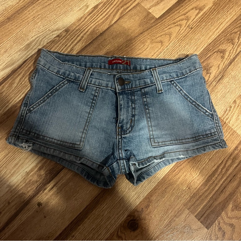 26 inch light blue wash jean shorts